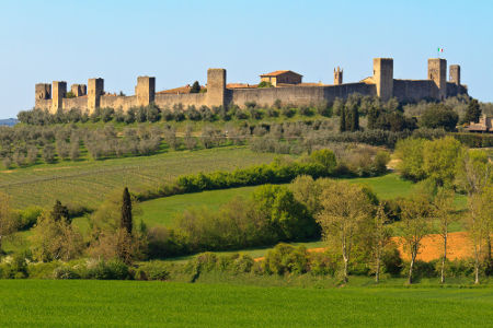 Cidade medieval de Monteriggioni, na Itália